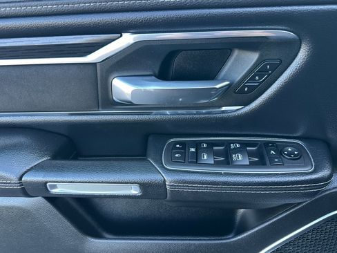 Used 2024 RAM 1500 Laramie image 11