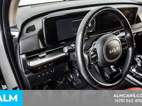 Used 2022 Kia Carnival SX Prestige FWD image 30