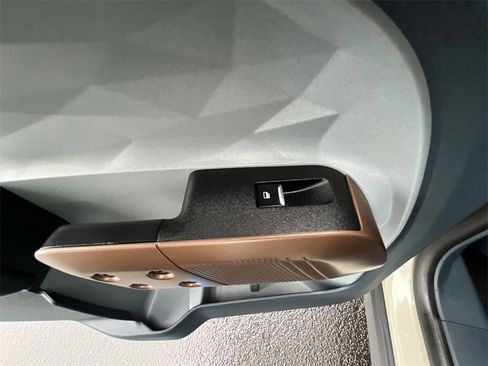 Certified 2024 Ford Maverick Lariat w/ FX4 Off-Road Package image 26