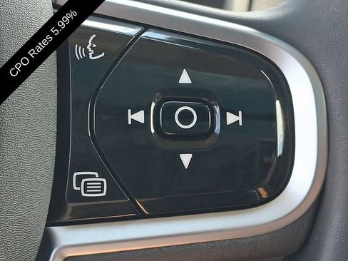 Certified 2025 Volvo XC90 T8 Plus w/ Protection Package Premier AWD/4WD image 28