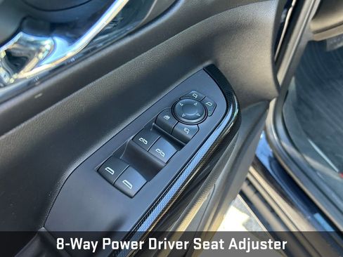 Certified 2022 GMC Acadia AT4 w/ Technology Package AWD/4WD image 13