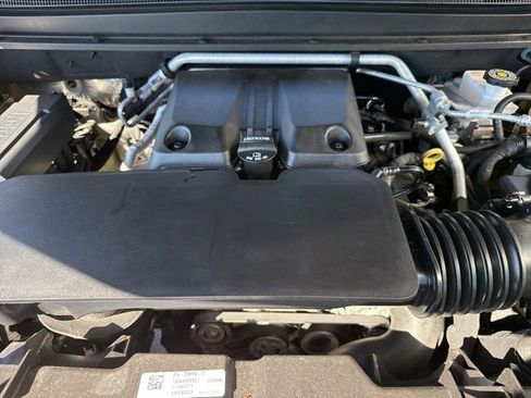 Used 2023 GMC Canyon Elevation w/ Elevation Premium Package image 34