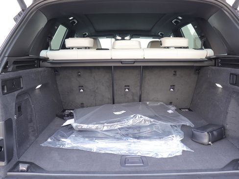 New 2026 BMW X5 xDrive40i w/ Climate Comfort Package image 17