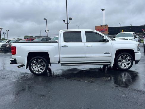 Used 2018 Chevrolet Silverado 1500 High Country AWD/4WD image 7