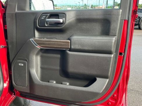 Used 2019 Chevrolet Silverado 1500 LT Trail Boss AWD/4WD image 24