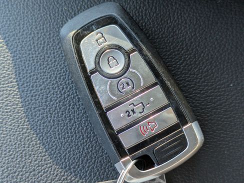 Used 2024 Ford F150 XLT w/ Equipment Group 302A MID image 32