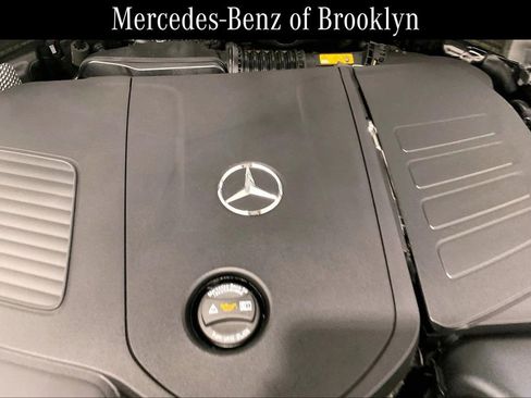 Used 2026 Mercedes-Benz GLC 300 4MATIC image 32