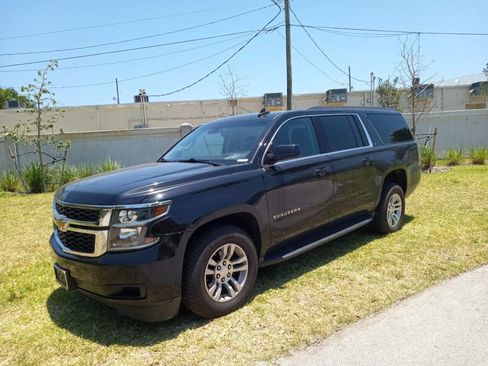 Used 2015 Chevrolet Suburban LT w/ Max Trailering Package image 5
