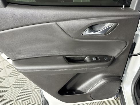 Used 2024 Chevrolet Blazer Premier w/ Enhanced Convenience Package FWD image 24