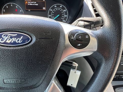 Used 2022 Ford Transit Connect XLT FWD image 25