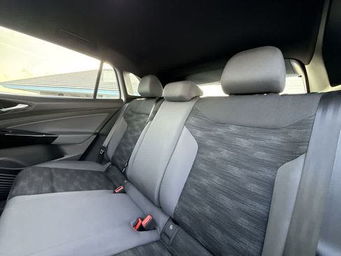 Certified 2021 Volkswagen ID.4 Pro RWD image 22