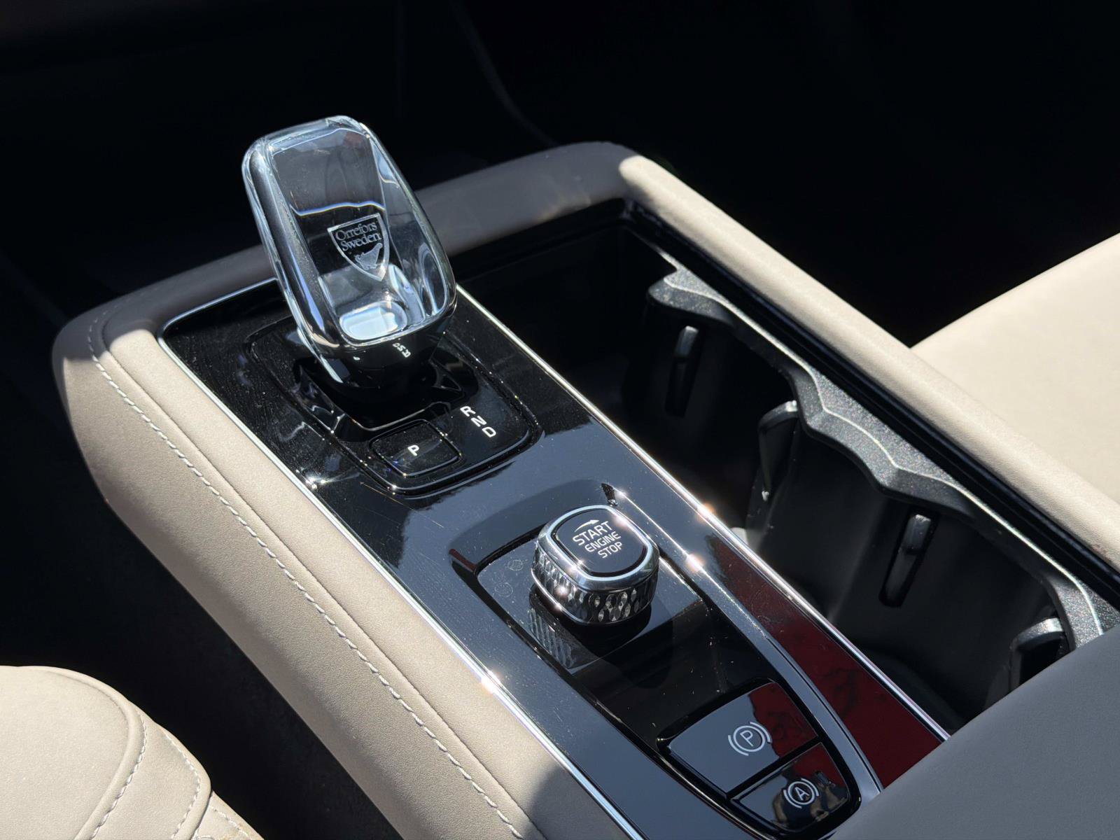 New 2026 Volvo XC90 B6 Plus AWD/4WD image 14