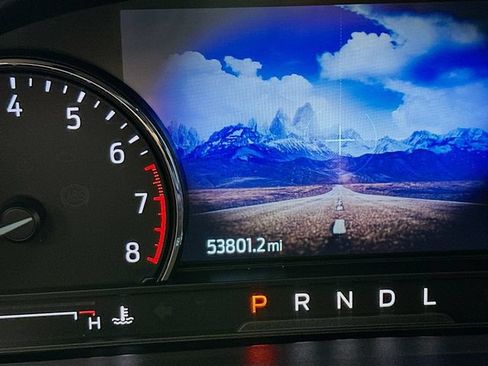 Certified 2023 Ford Explorer XLT w/ Equipment Group 202A AWD/4WD image 18