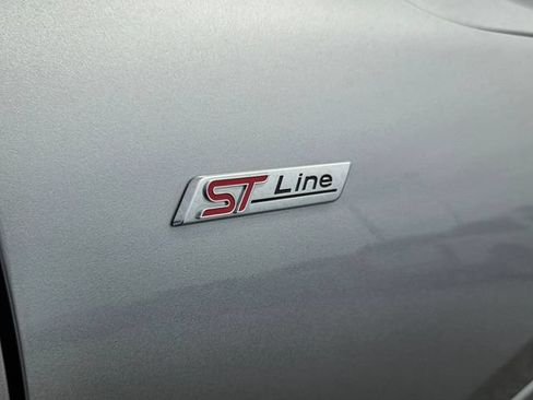 Used 2024 Ford Escape ST-Line FWD image 16