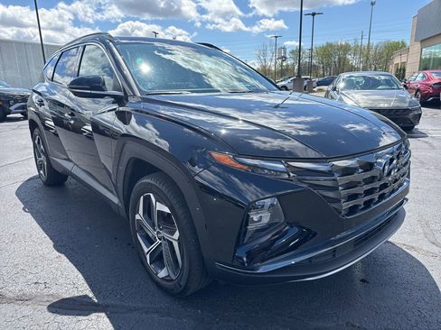 Used 2023 Hyundai Tucson Limited image 3