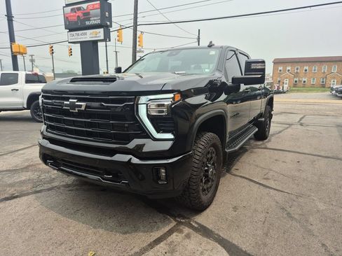 Used 2024 Chevrolet Silverado 3500 LTZ w/ LTZ Plus Package AWD/4WD image 11