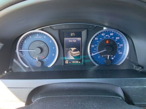 Used 2017 Toyota Camry LE FWD image 22