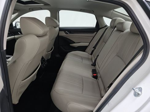 Used 2022 Honda Accord EX-L image 16