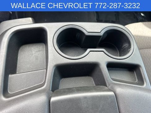 Used 2025 Chevrolet Silverado 1500 LT AWD/4WD image 19