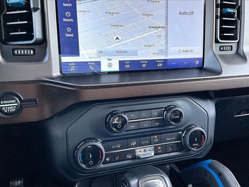 Used 2022 Ford Bronco Outer Banks w/ Sasquatch Package image 34