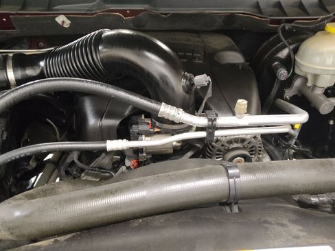 Used 2018 RAM 1500 Tradesman w/ Popular Equipment Group RWD image 30