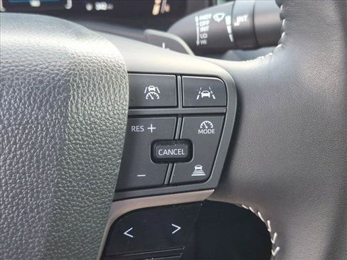 Used 2026 Toyota Camry SE w/ Convenience Package FWD image 12