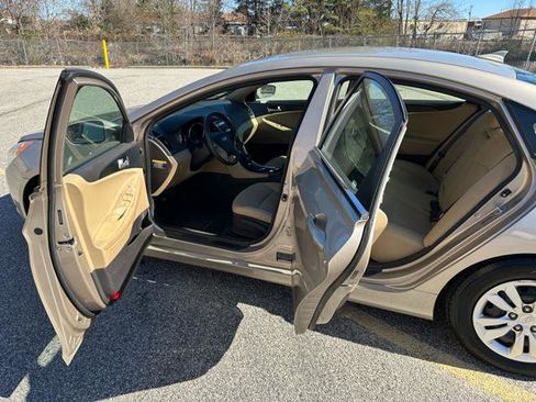 Used 2012 Hyundai Sonata GLS image 24