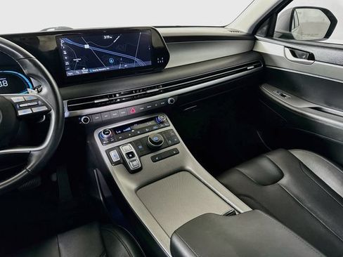 Used 2024 Hyundai Palisade SEL FWD image 25
