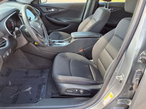 Used 2023 Chevrolet Malibu LT image 27