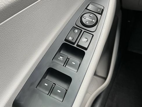 Used 2020 Hyundai Tucson Value image 12