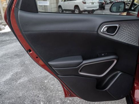 Used 2024 Kia Soul LX w/ Option Group 015 image 21