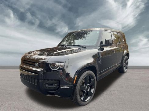 Used 2024 Land Rover Defender 110 V8 AWD/4WD image 1