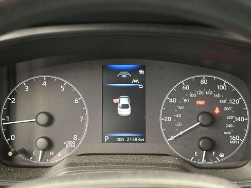 Used 2025 Toyota Corolla LE FWD image 11