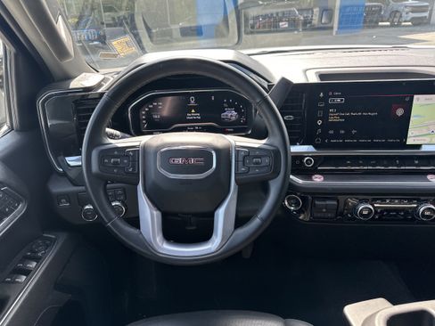 Used 2025 GMC Sierra 1500 SLT RWD image 23