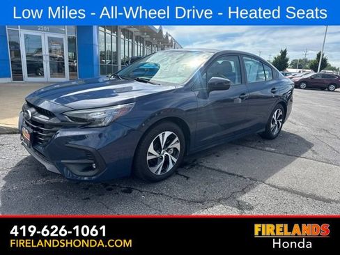 Used 2025 Subaru Legacy Premium AWD/4WD image 2