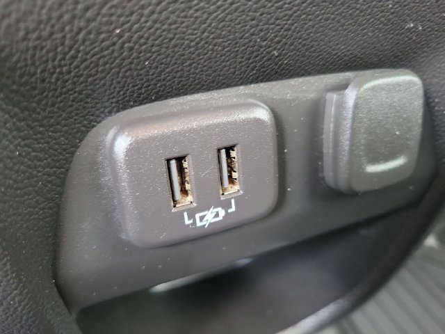 Used 2021 GMC Canyon AT4 w/ Driver Alert Package AWD/4WD image 14