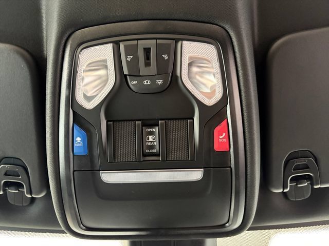New 2026 RAM 1500 Warlock AWD/4WD image 32