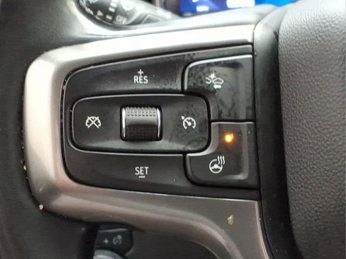 Used 2025 Chevrolet Silverado 1500 LT AWD/4WD image 25