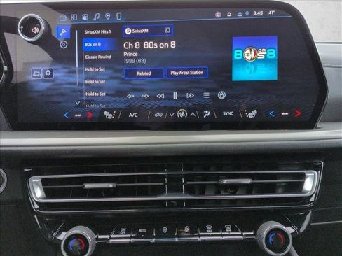 New 2026 Chevrolet Traverse LT w/ Midnight/Sport Edition image 12