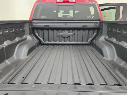 New 2026 Chevrolet Colorado ZR2 AWD/4WD image 19