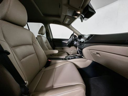 Used 2021 Honda Ridgeline RTL-E image 32