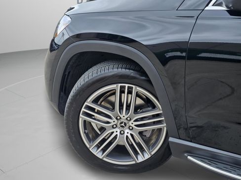 Certified 2026 Mercedes-Benz GLS 450 4MATIC image 26