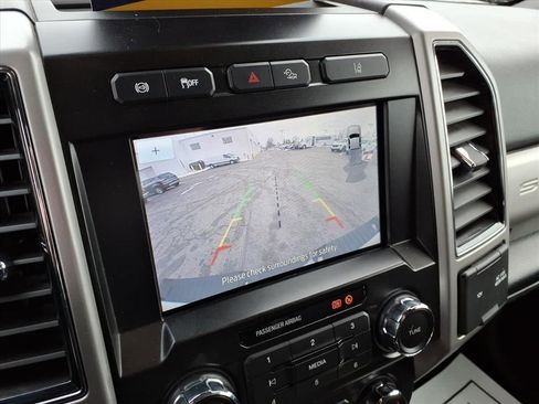 Certified 2021 Ford F250 Lariat w/ Tremor Off-Road Package image 36