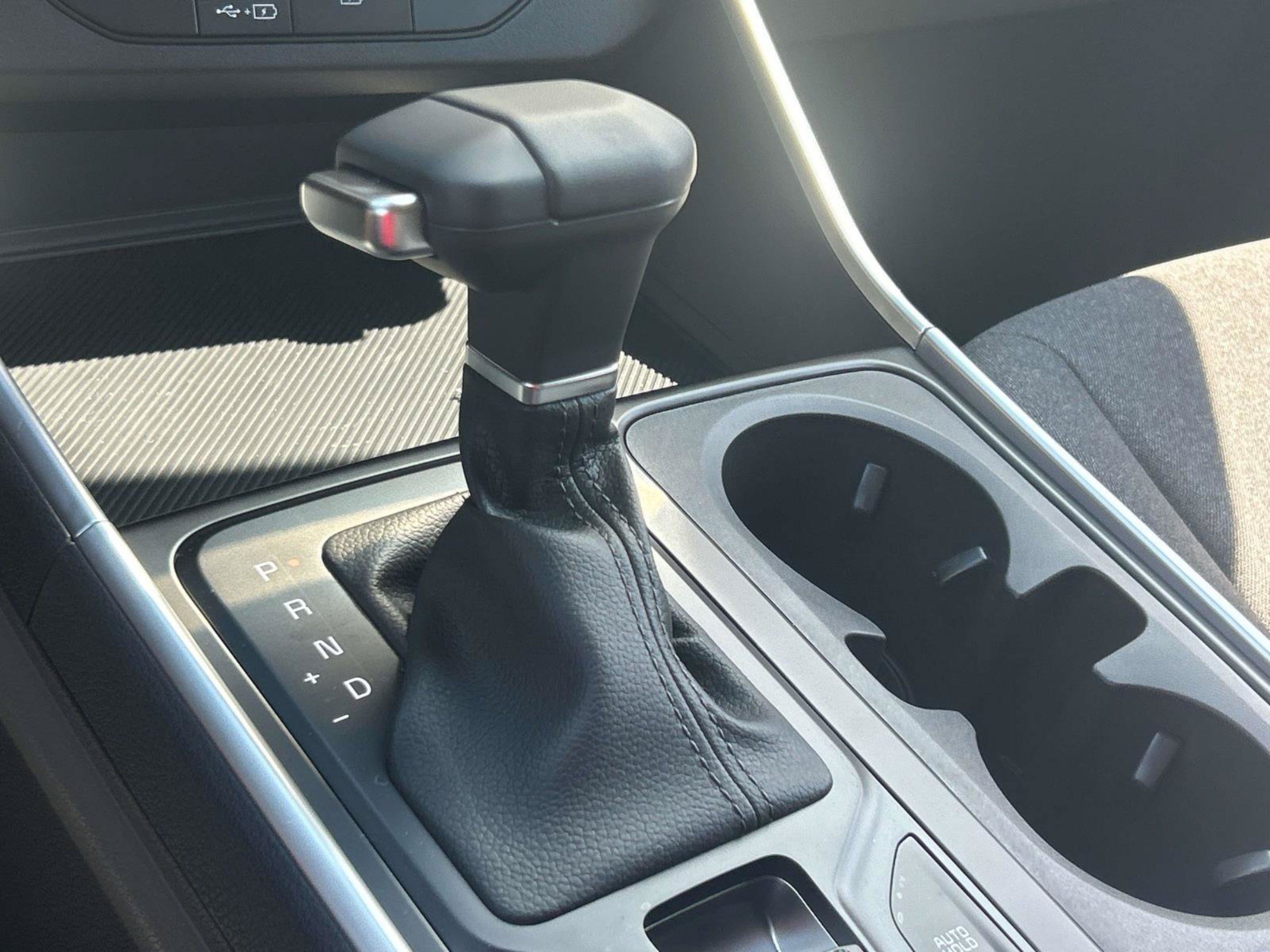 New 2027 Kia Carnival LX FWD image 28
