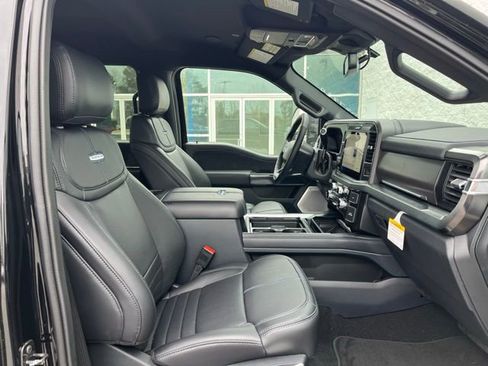 Used 2026 Ford F250 Platinum AWD/4WD image 7