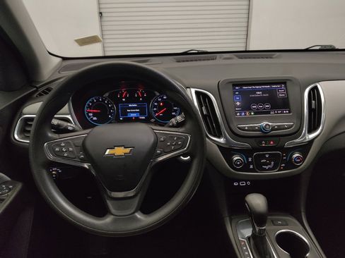 Used 2024 Chevrolet Equinox LT FWD image 22