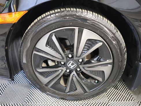Used 2019 Honda Civic EX image 27