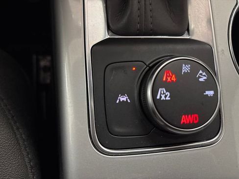 Used 2024 Chevrolet Blazer LT w/ Midnight/Sport Edition image 48