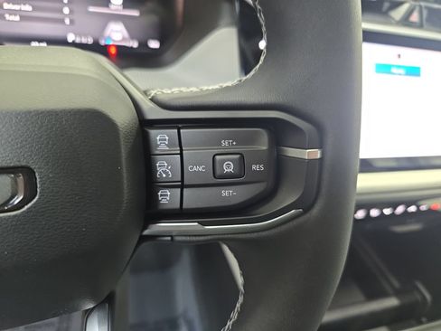New 2026 Jeep Cherokee Laredo AWD/4WD image 19