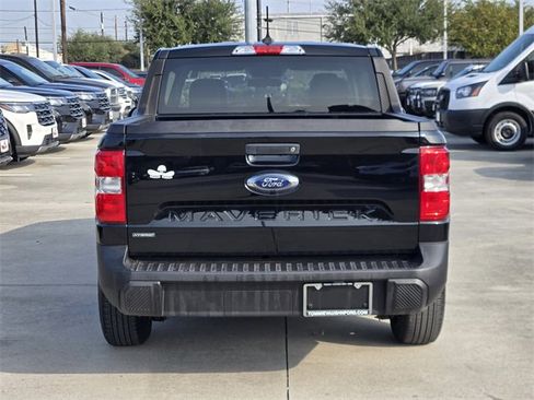 Used 2024 Ford Maverick XL image 6